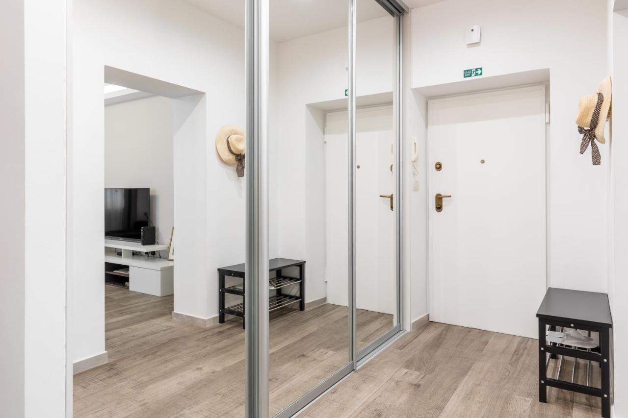 Apartament Location 
