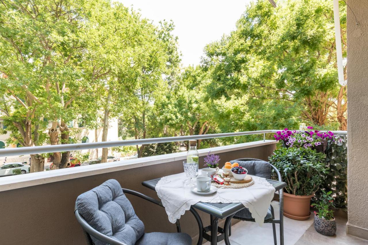 Apartament Location 