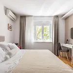 Top Location Apartment \